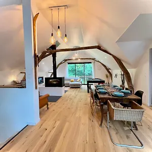 https://chalet-maelou.midi-pyreneeshotels.com